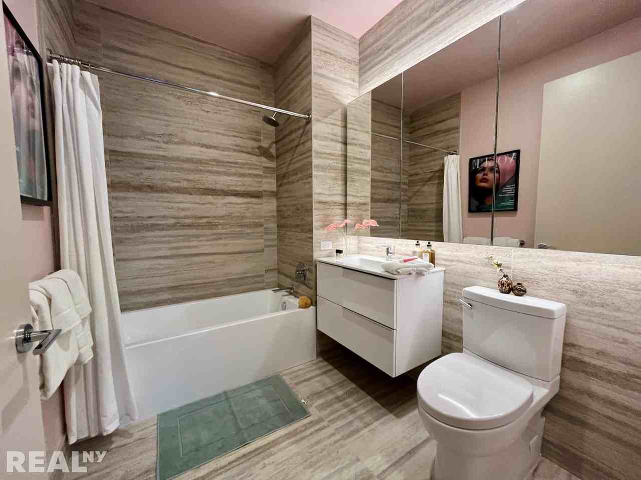 Broad St #2401 - Photo 6 of 10