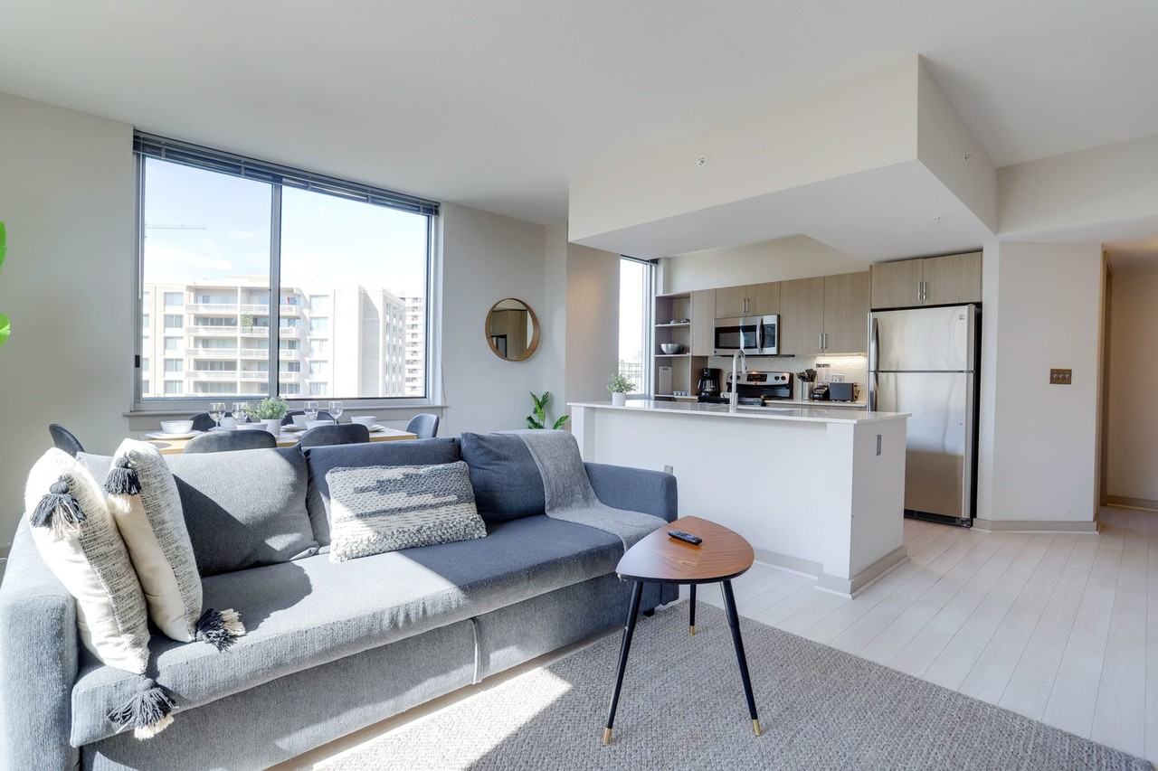 18th 18th St S #1022376P - Photo 6 of 28