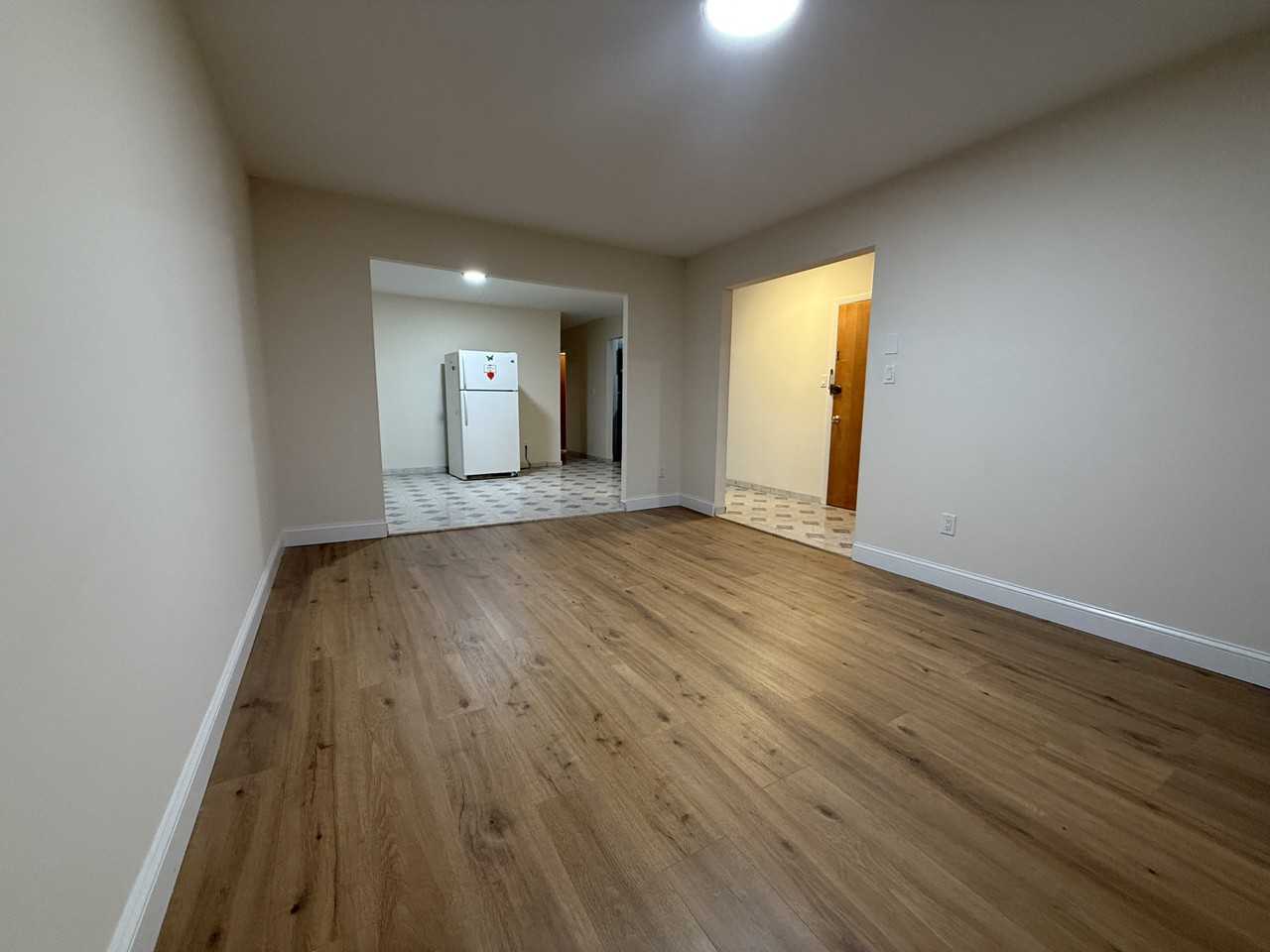 Mulford Ave - Photo 5 of 18