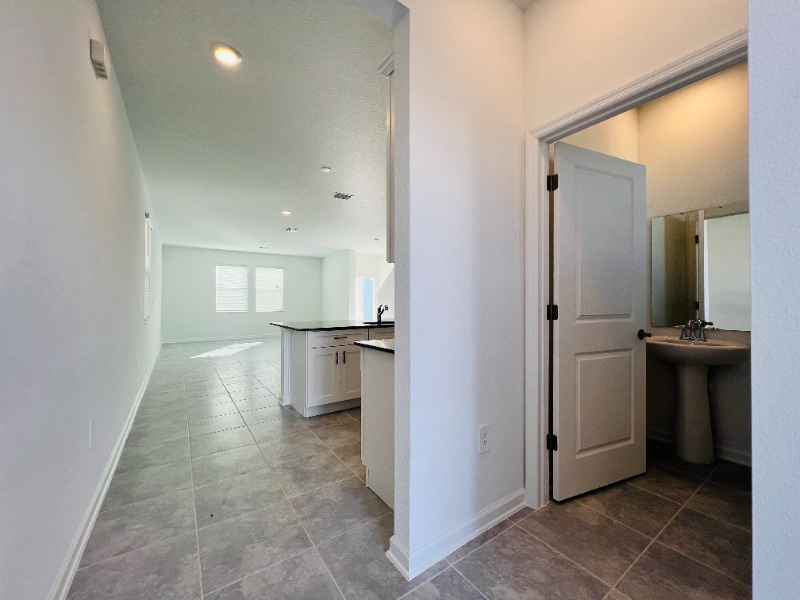 1943 Flourish Ave - Photo 2 of 20