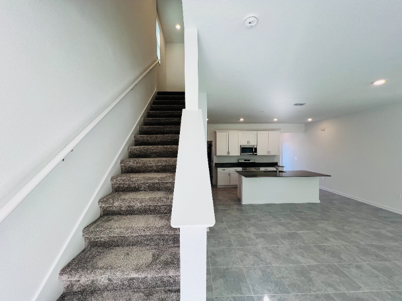 1943 Flourish Ave - Photo 5 of 20