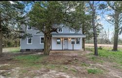 1832 E Buckshutem Rd - Photo 1 of 1