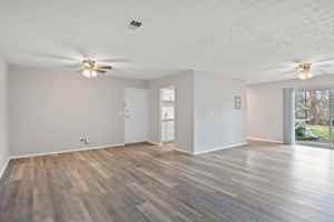 featured image of 1410 Springfield Pike