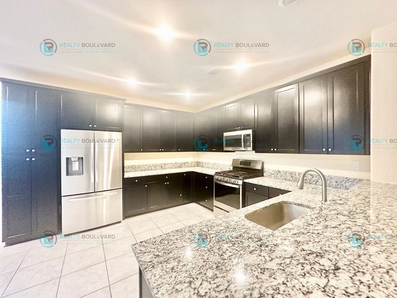 2098 Bishop Pine St - Photo 2 of 47