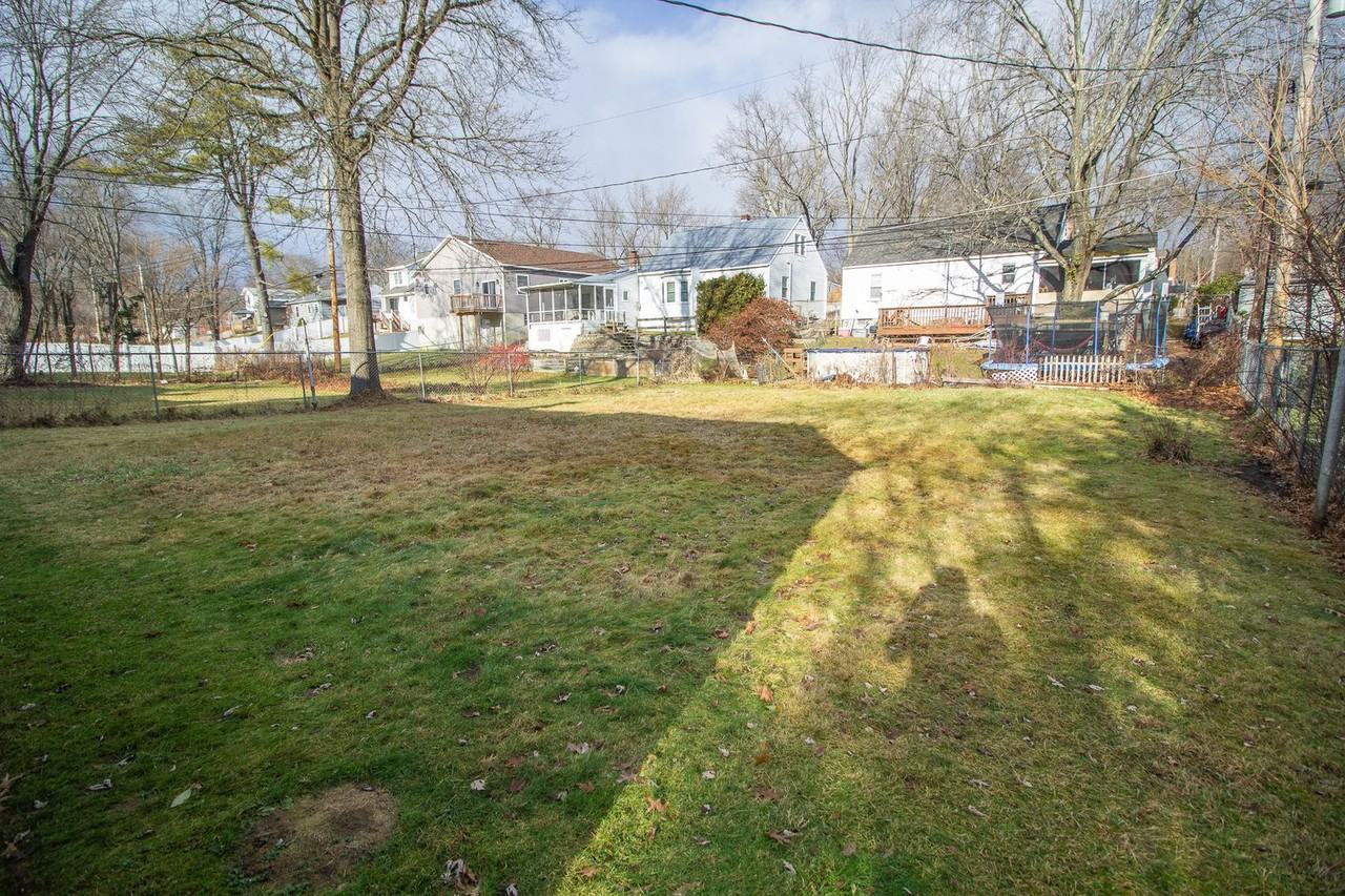 15 Providence St - Photo 2 of 14