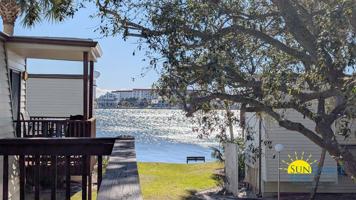 featured image of 308 Miracle Strip Pkwy Sw