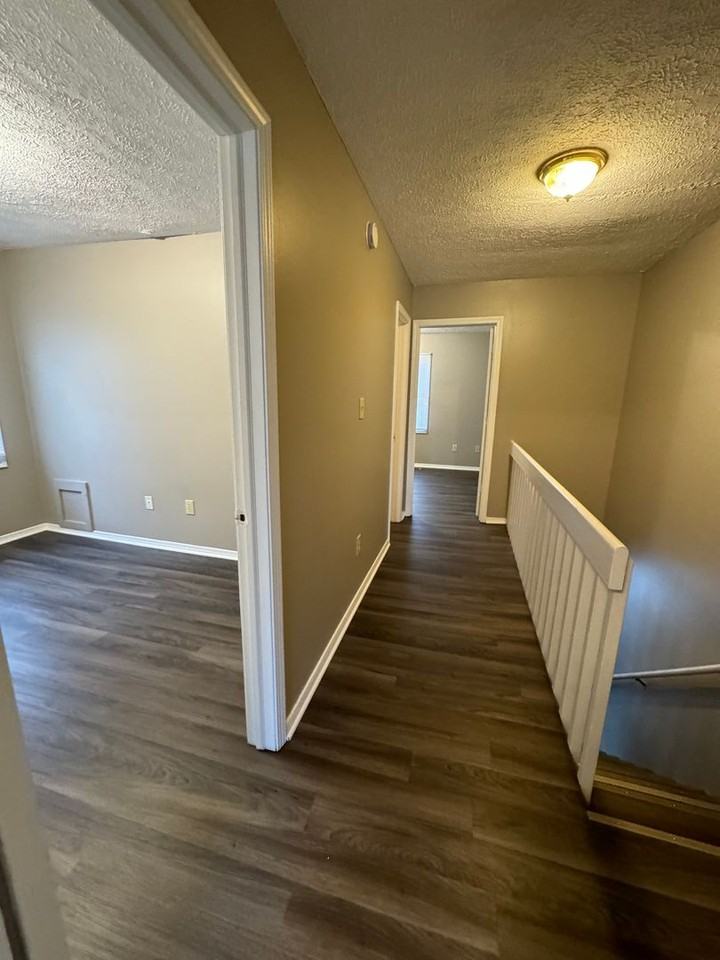 1310 S MADISON STREET - Photo 7 of 25