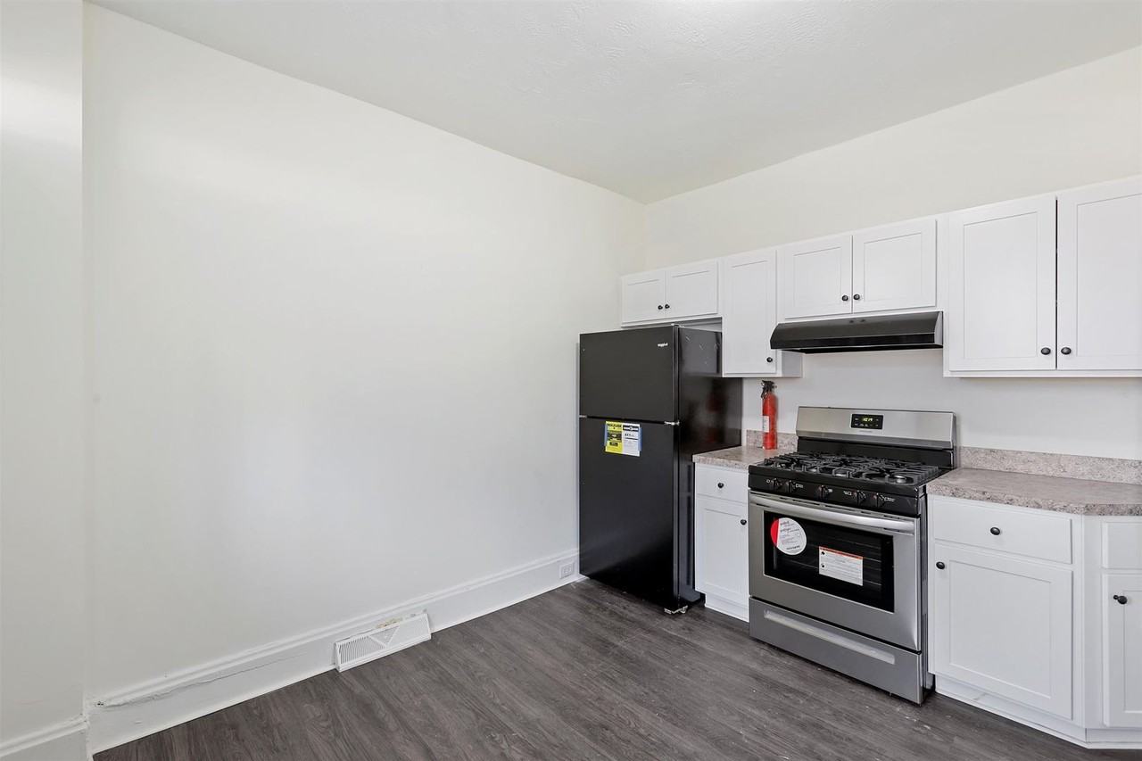 2312 Orange St - Photo 3 of 14