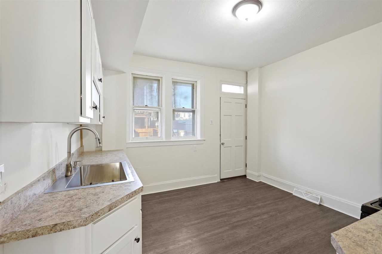 2312 Orange St - Photo 4 of 14