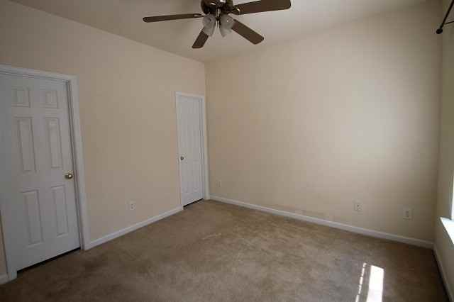 117 Crystal Springs Ct - Photo 4 of 9