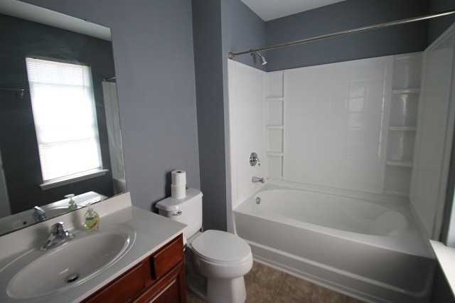 117 Crystal Springs Ct - Photo 6 of 9