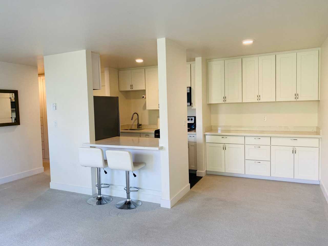 6201 Lake Washington Blvd Ne #307 - Photo 2 of 24