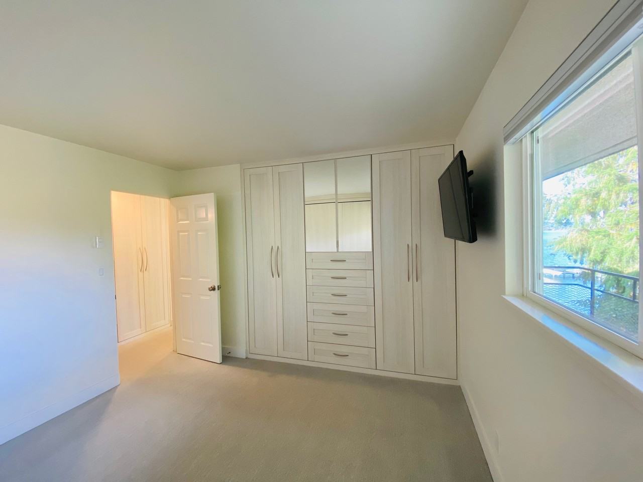 6201 Lake Washington Blvd Ne #307 - Photo 7 of 24