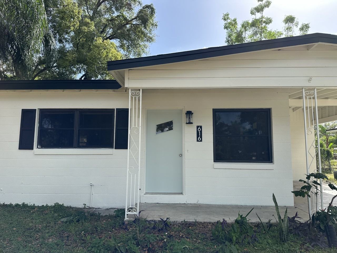 616 Alpine St #NA - Photo 2 of 20