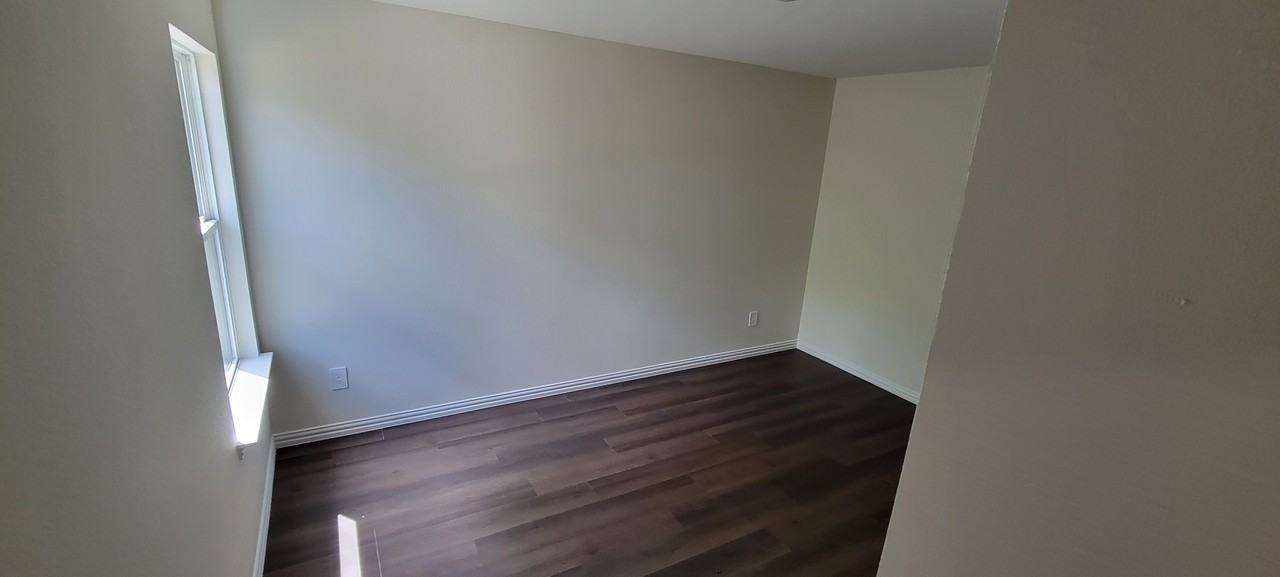 1221 E 8th Ave #NA - Photo 3 of 17