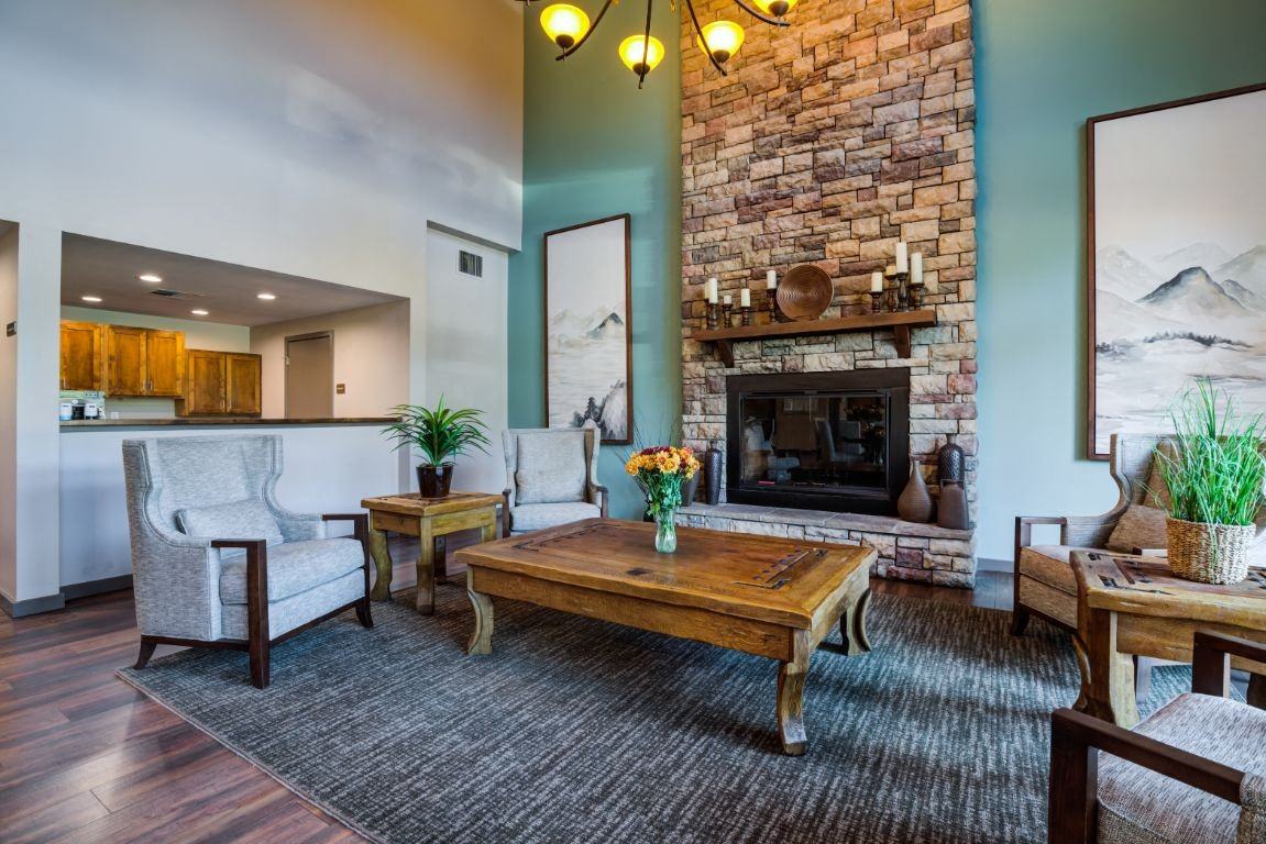 Creston Point - Photo 2 of 20