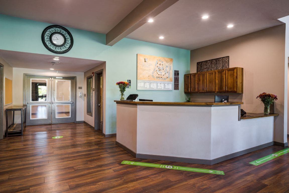 Creston Point - Photo 3 of 20