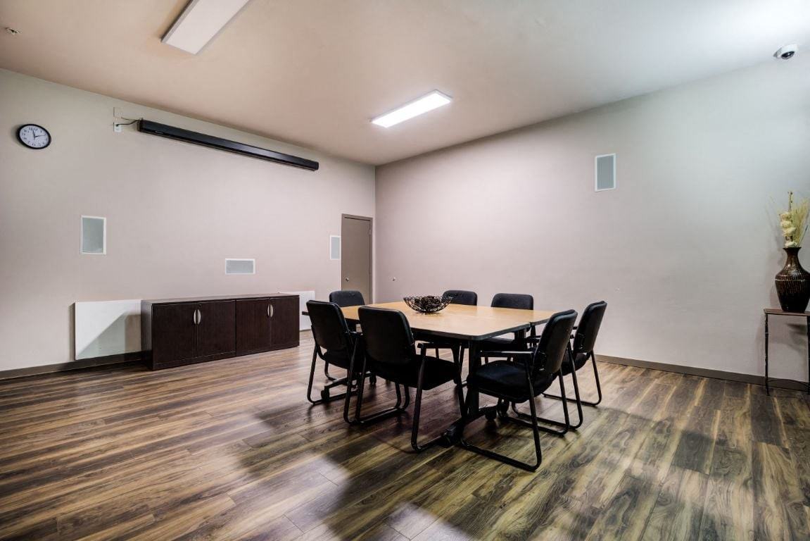 Creston Point - Photo 4 of 20