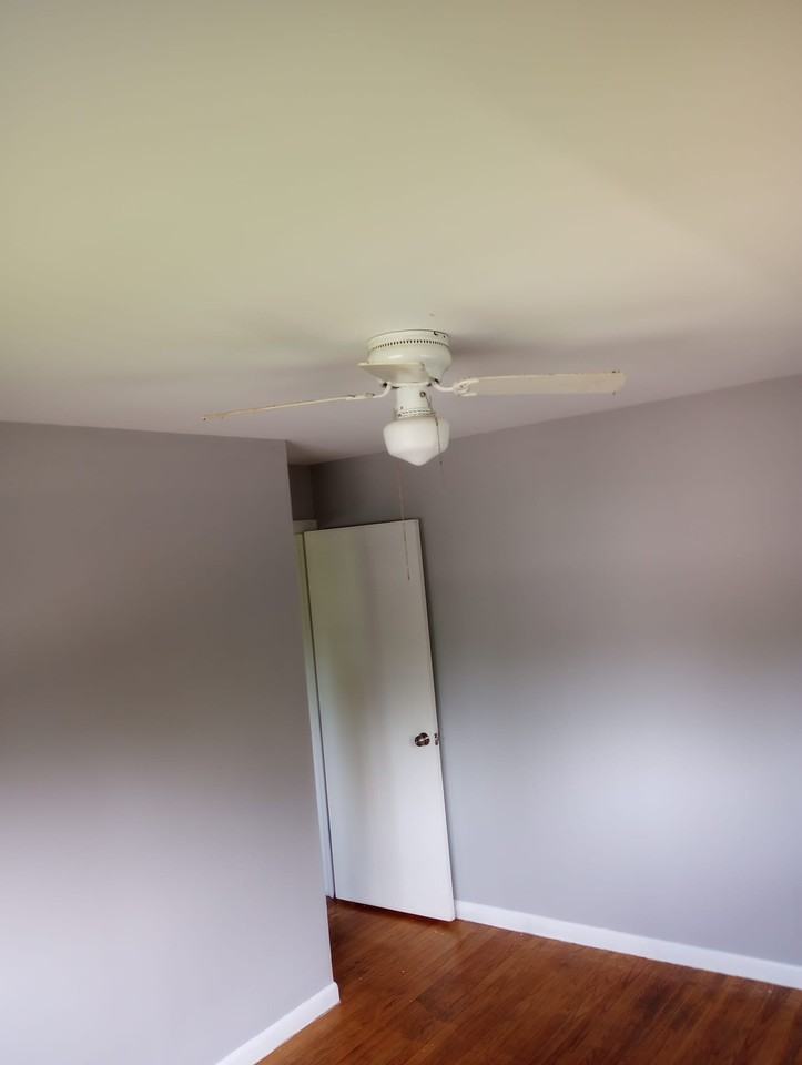 1440 Beech Ave - Photo 2 of 14