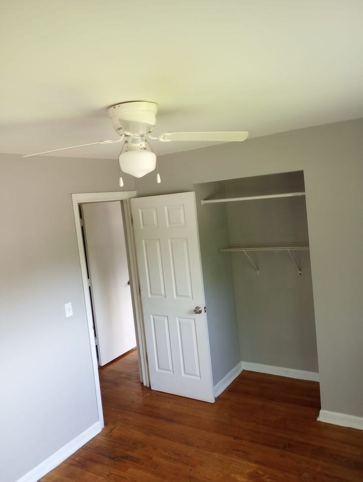 1440 Beech Ave - Photo 7 of 14