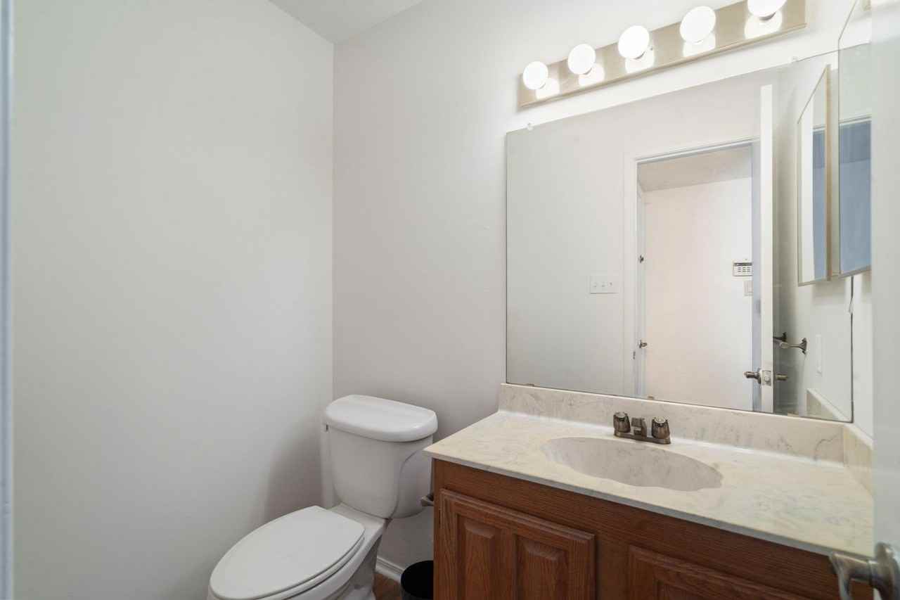 Bandera Dr - Photo 2 of 10