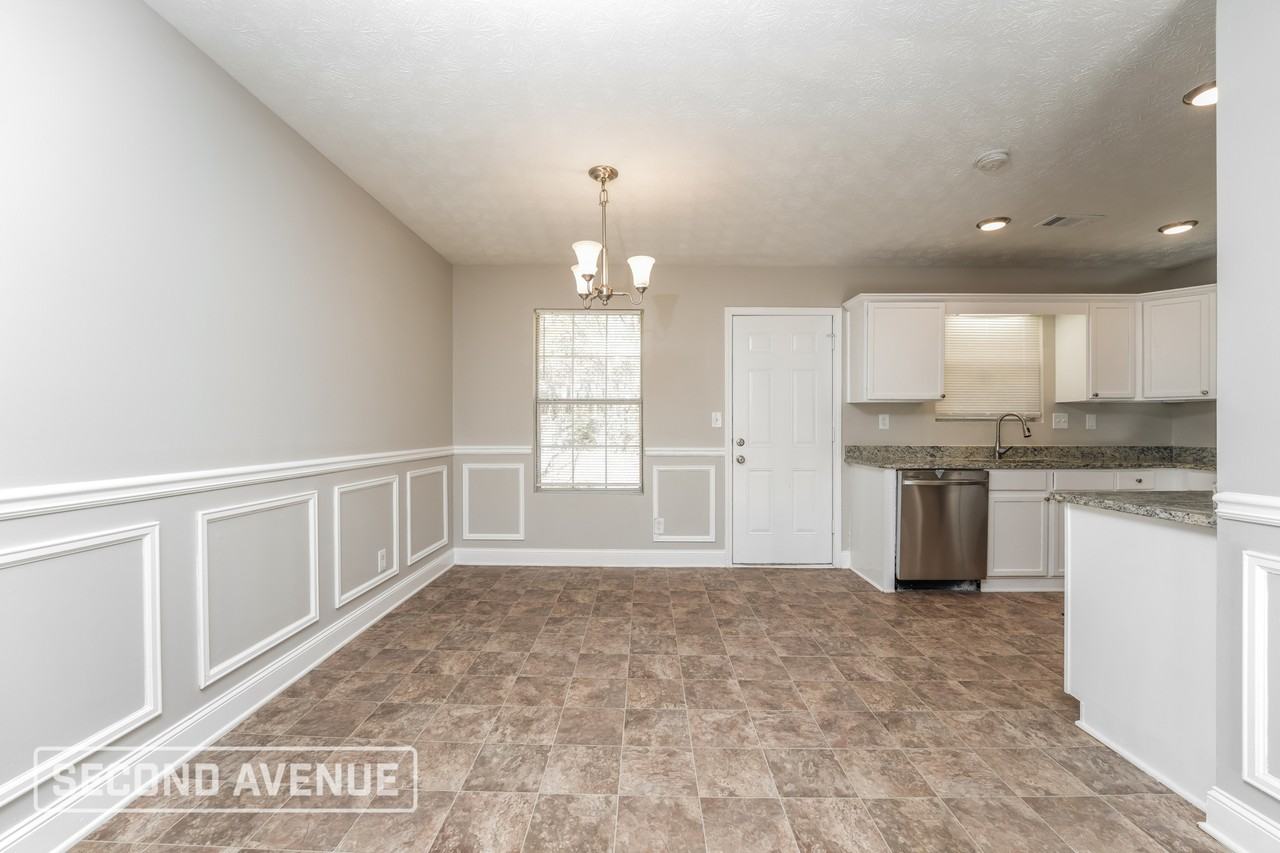 3060 Aberdeen Way - Photo 6 of 28