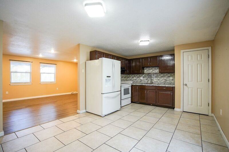 147 Mckinstry Ave - Photo 2 of 45