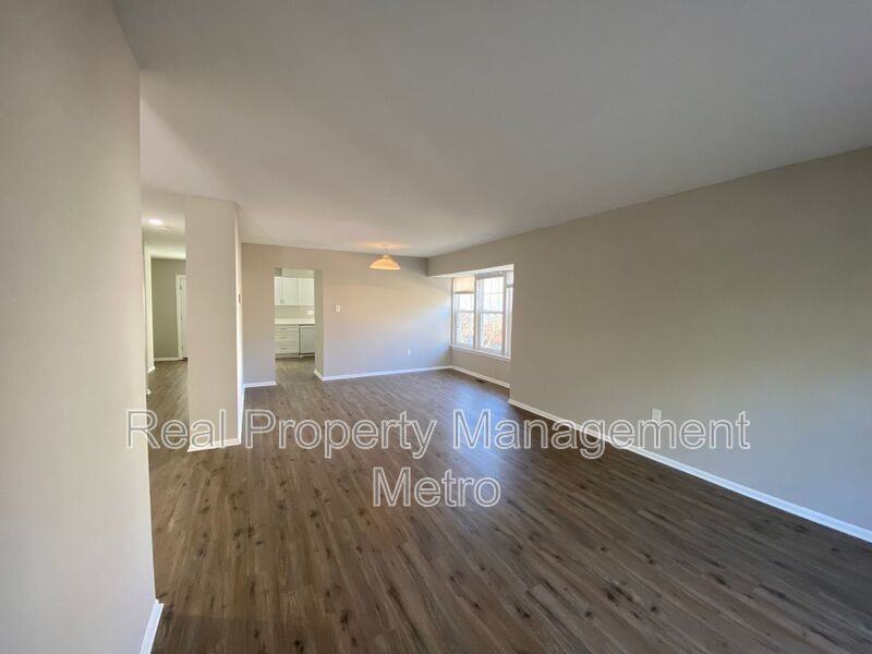 11821 Blue February Way - Photo 7 of 19