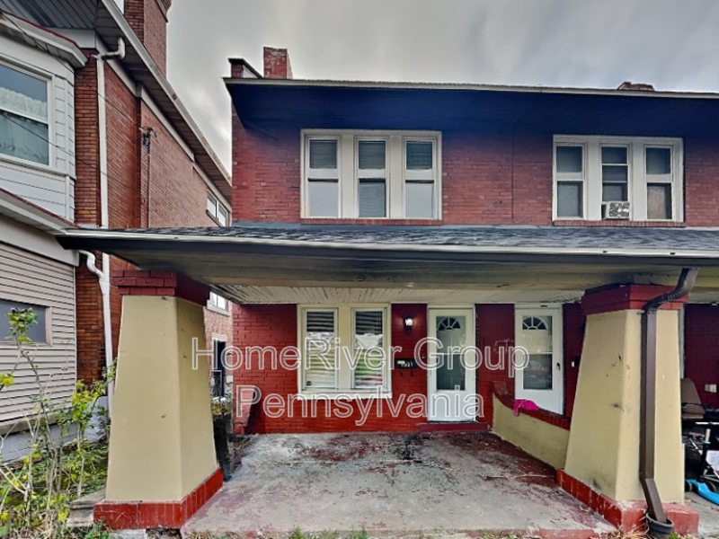 1507 Davis Ave - Photo 2 of 21