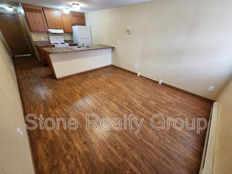 1880 N 6th 1/2 St #4 - Photo 2 of 6