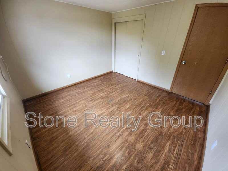 1880 N 6th 1/2 St #4 - Photo 4 of 6