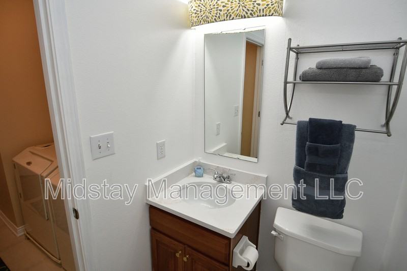 3043 Armory Dr - Photo 7 of 20