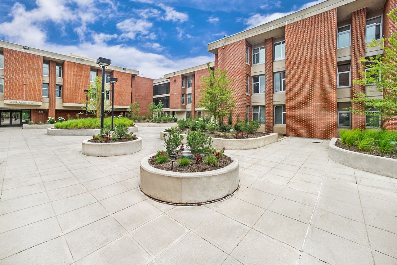 14-M Abrams Hall Senior - Photo 6 of 18