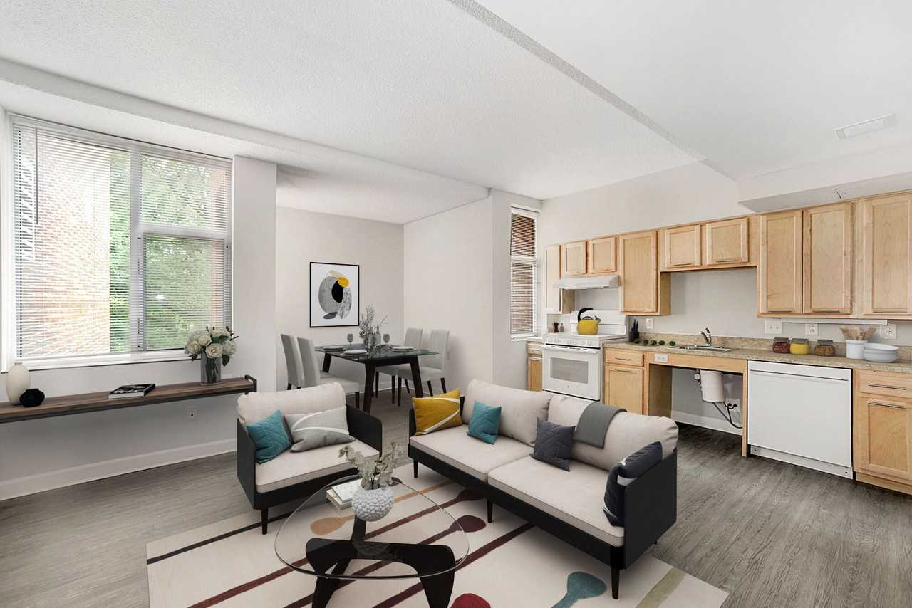 14-M Abrams Hall Senior - Photo 4 of 18