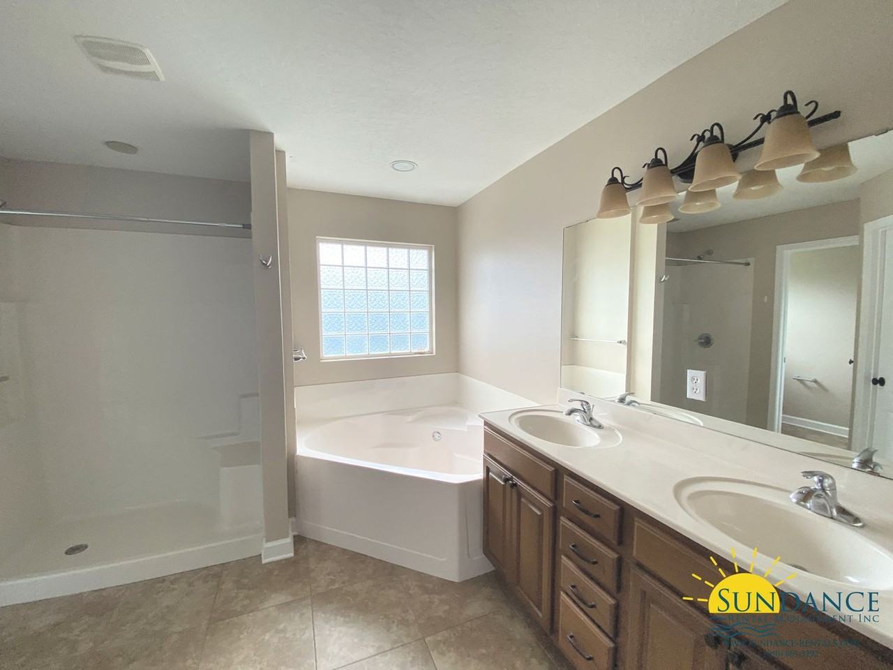 146 Palmetto Ave - Photo 6 of 10