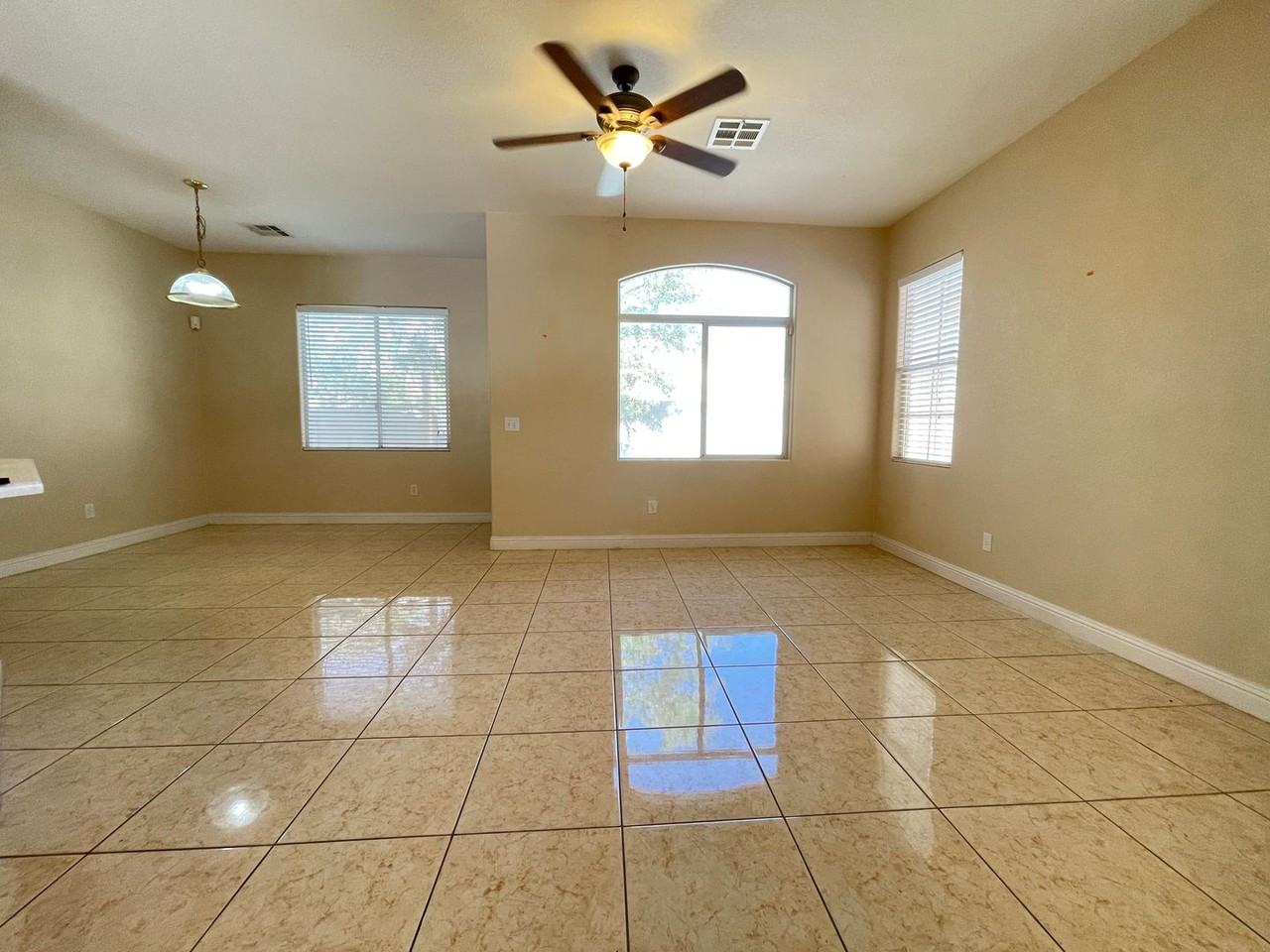 7908 Horn Beam Ct - Photo 2 of 9