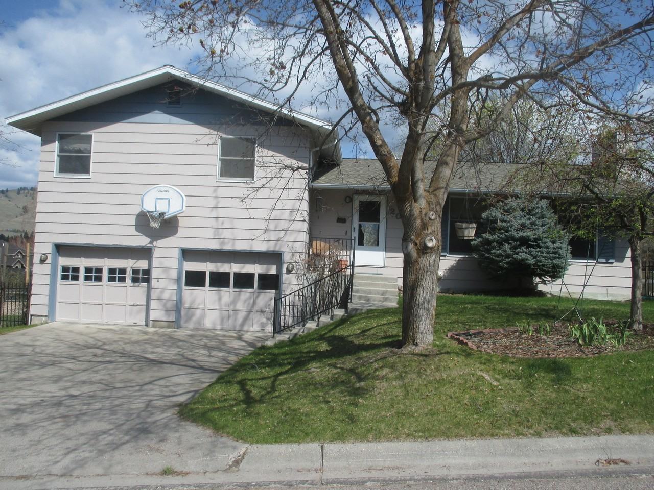 20 Columbine Ct - Photo 2 of 19