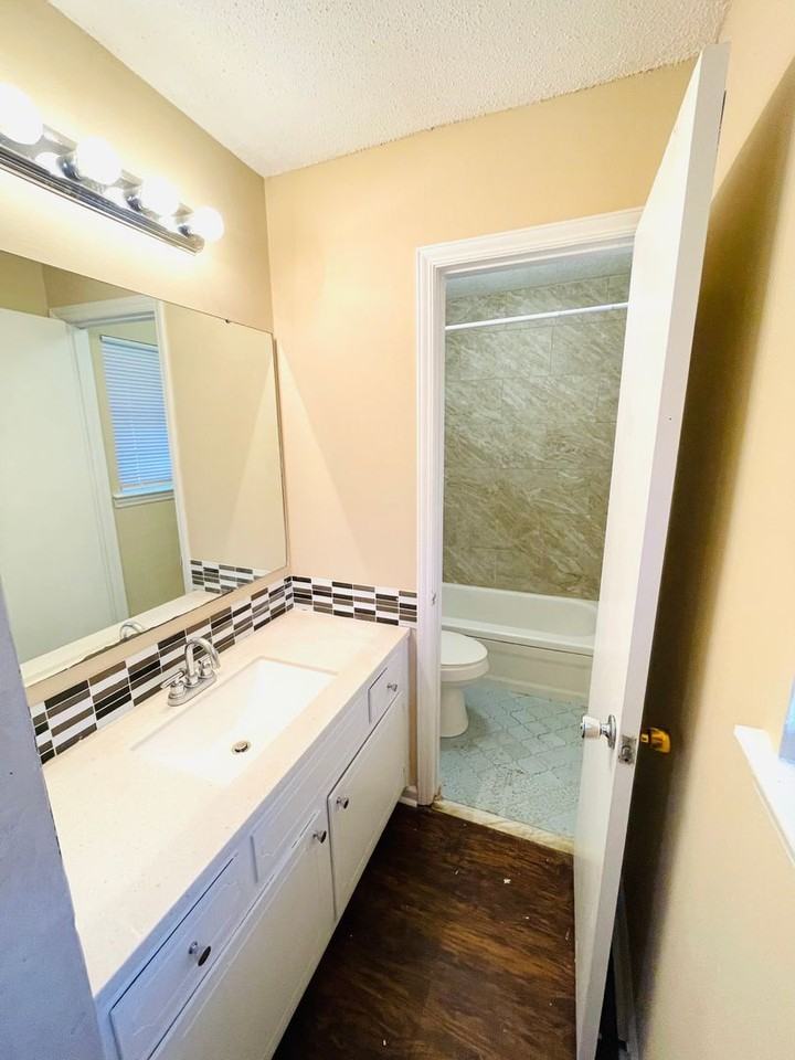 6265 Wares Ferry Rd - Photo 5 of 12