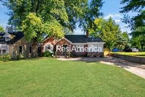 featured image of 1628 Vollintine Ave
