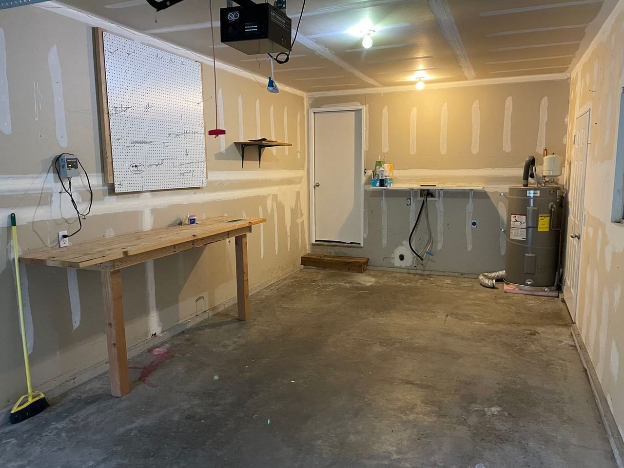 1938 Donna Dr - Photo 4 of 13