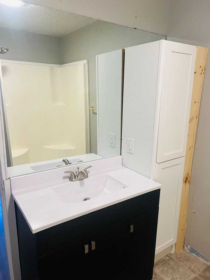 408 W Walnut St - Photo 5 of 13