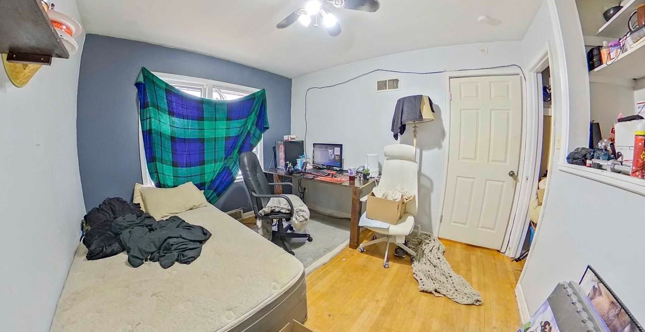 630 Bertrand Street - Photo 6 of 10