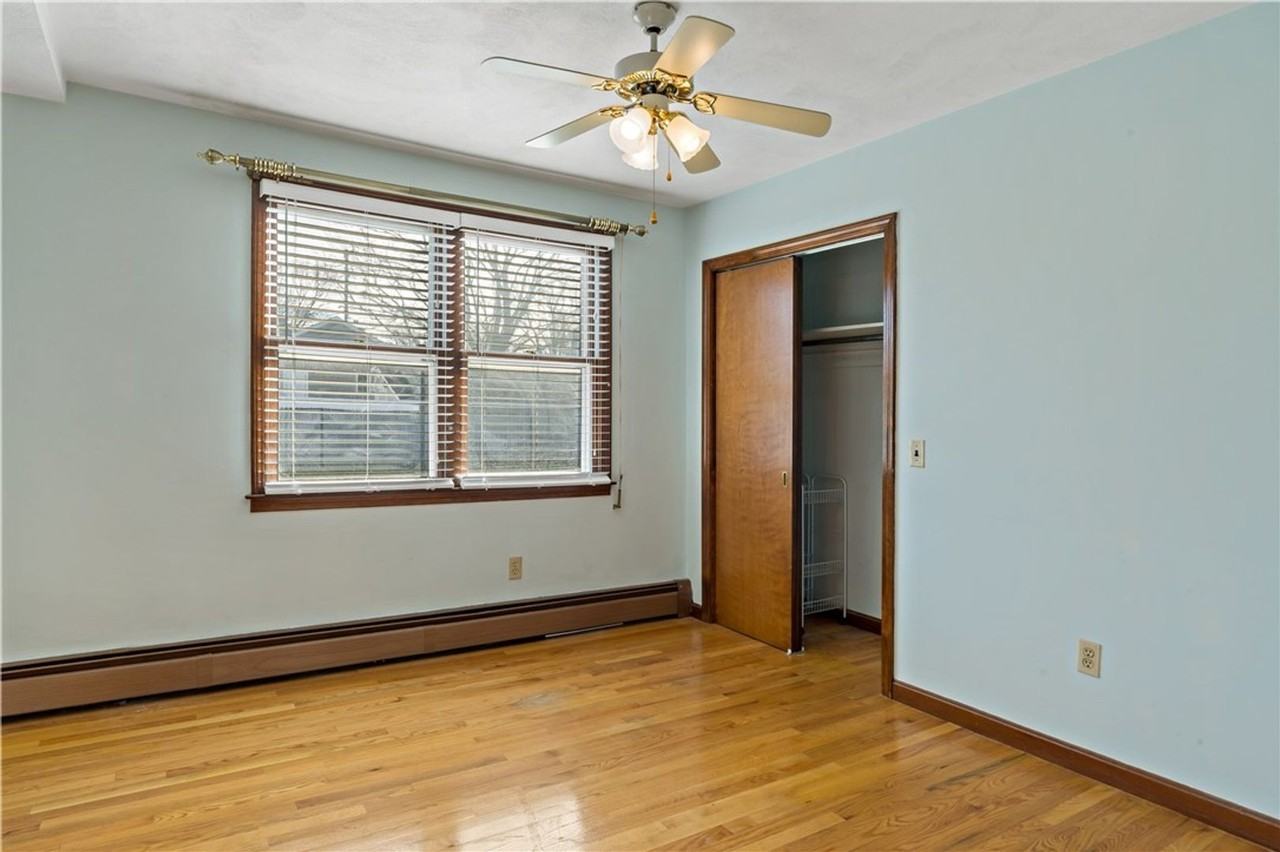 51 Bellevue Ave - Photo 6 of 23