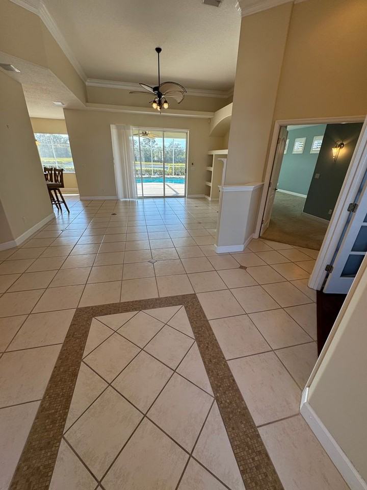 1507 Auburn Lakes Dr - Photo 4 of 50