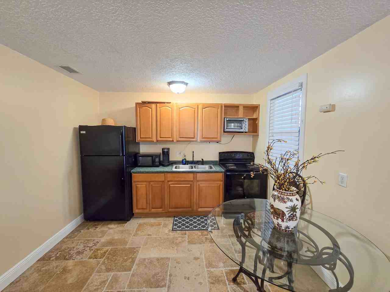 1136 S Ocean Dr #C - Photo 6 of 26