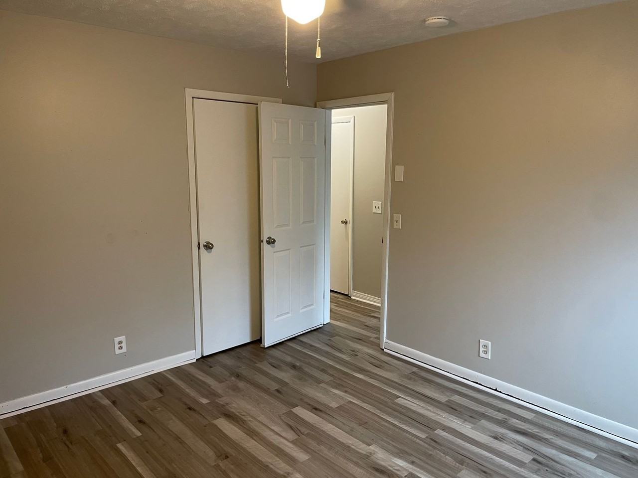 3428 W Hamilton Ave - Photo 4 of 9