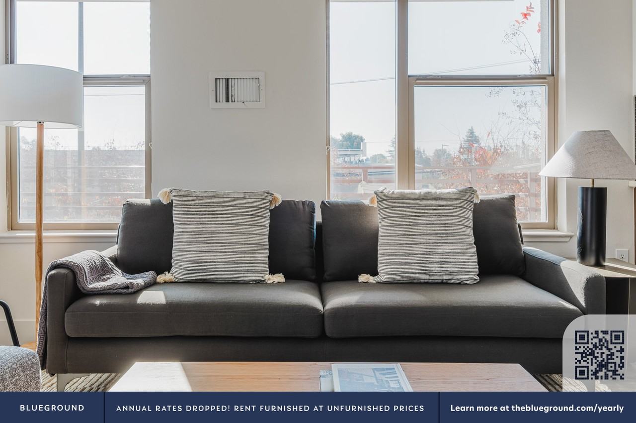 3645 Haven Avenue - Photo 3 of 45