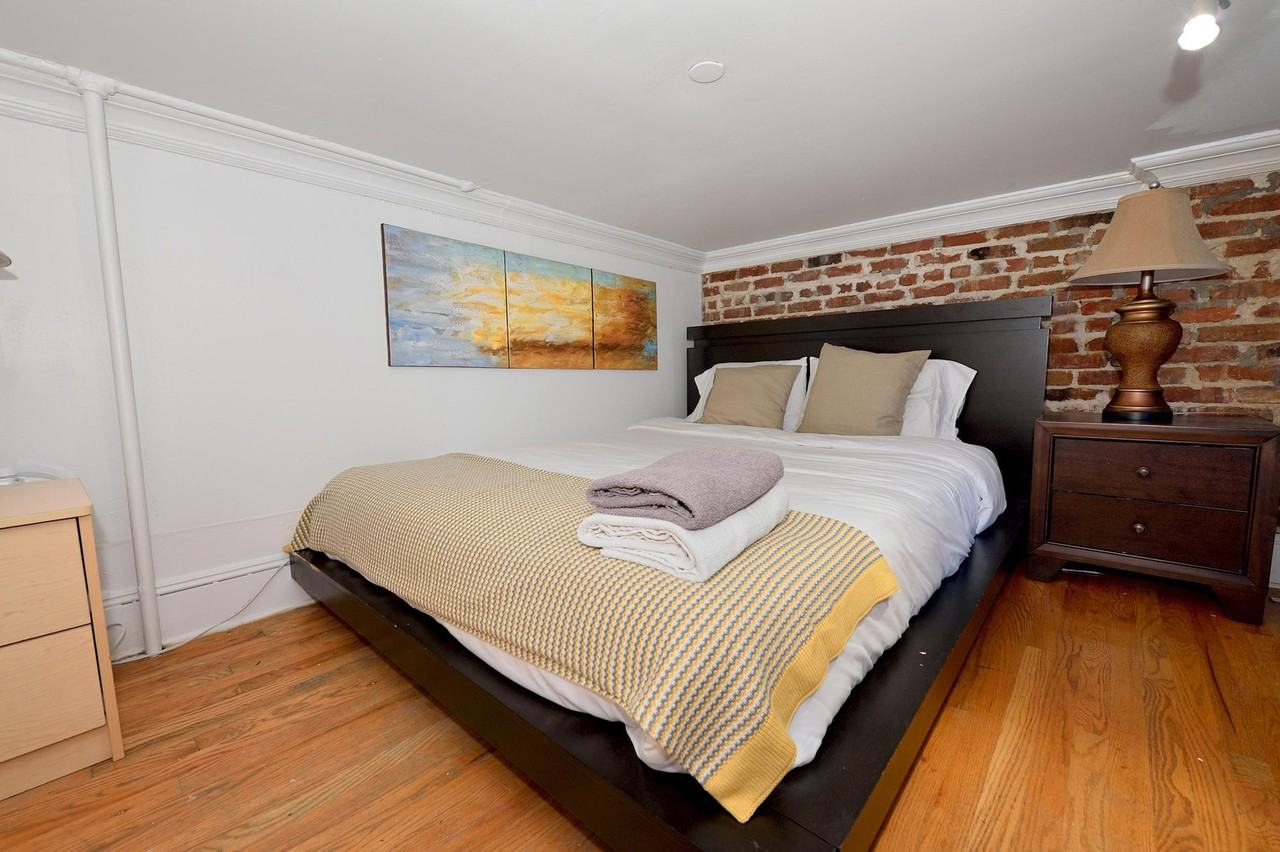 653 11th Ave #1039023P - Photo 6 of 17