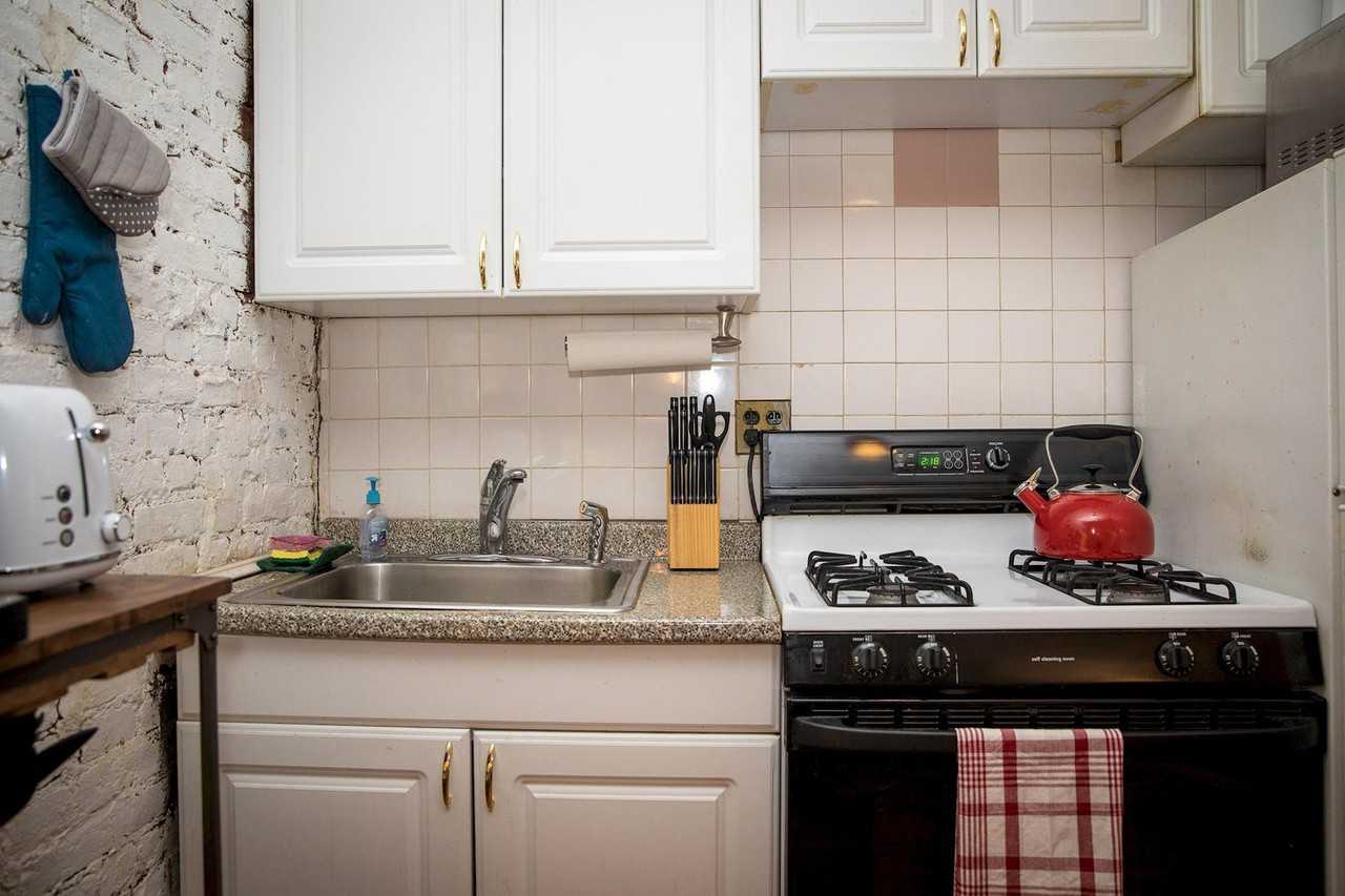 401 7th Ave #1039018P - Photo 6 of 9