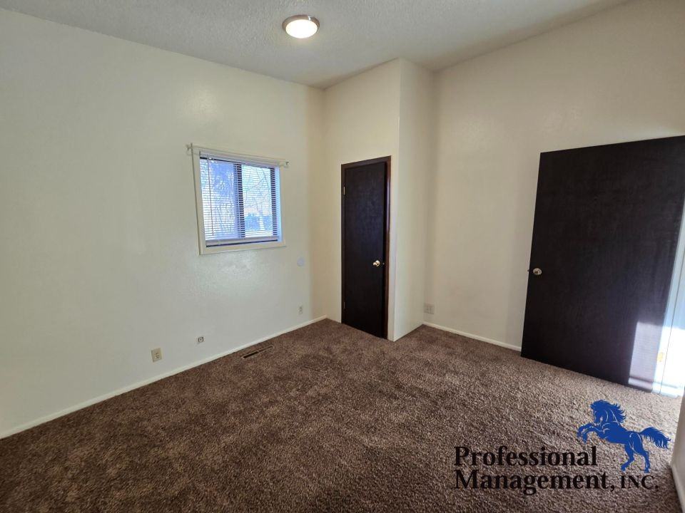 115 N 19th St #3 - Photo 4 of 6